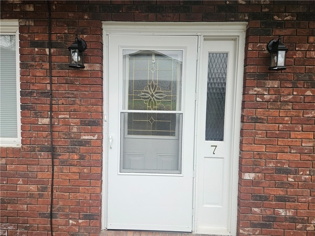 909 Chapel Rd - Photo 1