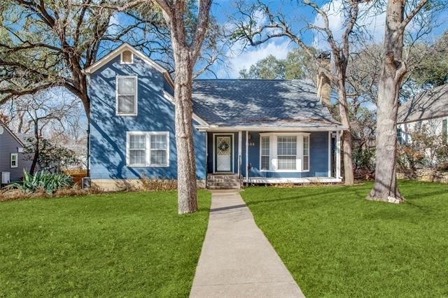 1405 Bluebonnet Drive - Photo 1
