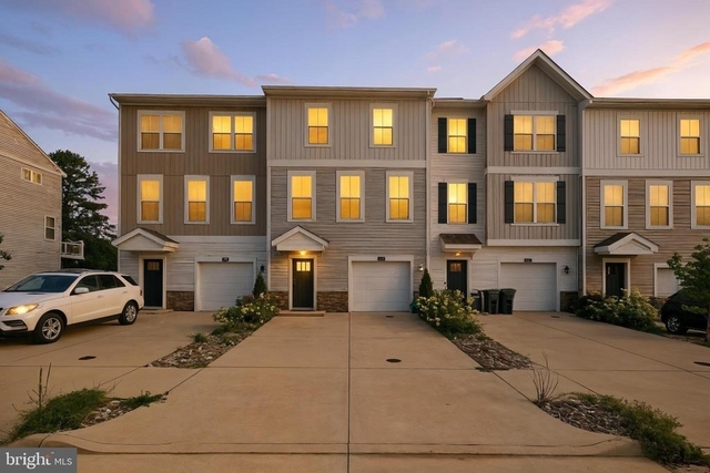 406 Honeyberry Lane - Photo 1