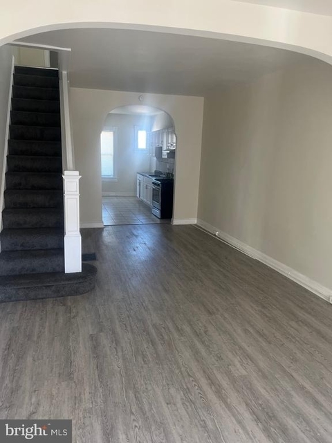 717 N Luzerne Avenue - Photo 1