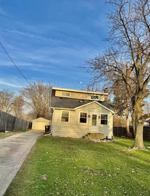 519 N Park Street - Photo 1
