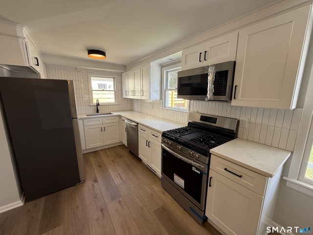 3 Edgewood Street - Photo 1