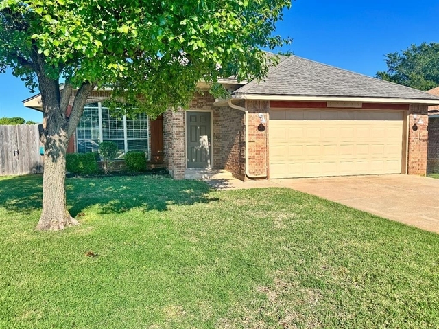17609 Gold Drive - Photo 1