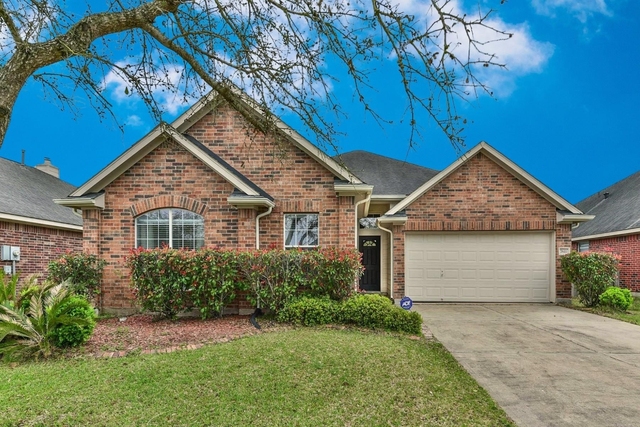 7611 Waterlilly Lane - Photo 1