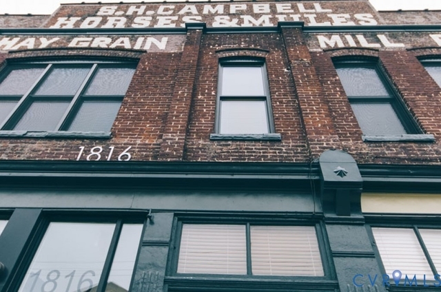1806 E Franklin Street - Photo 1