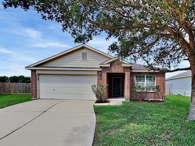 3926 Cloudbluff Lane - Photo 1
