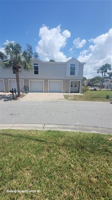 4927 Marina Palms Drive - Photo 1