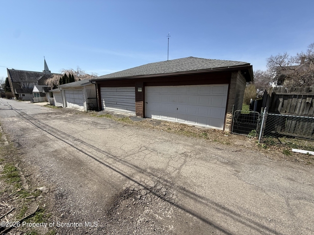 1042 Taylor Avenue - Photo 1