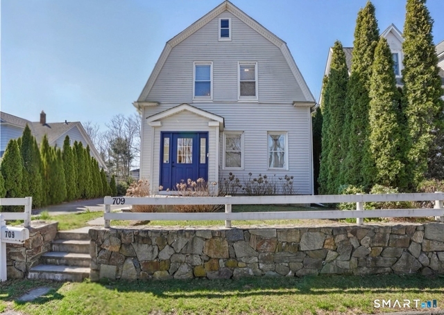 709 Tunxis Hill Road - Photo 1