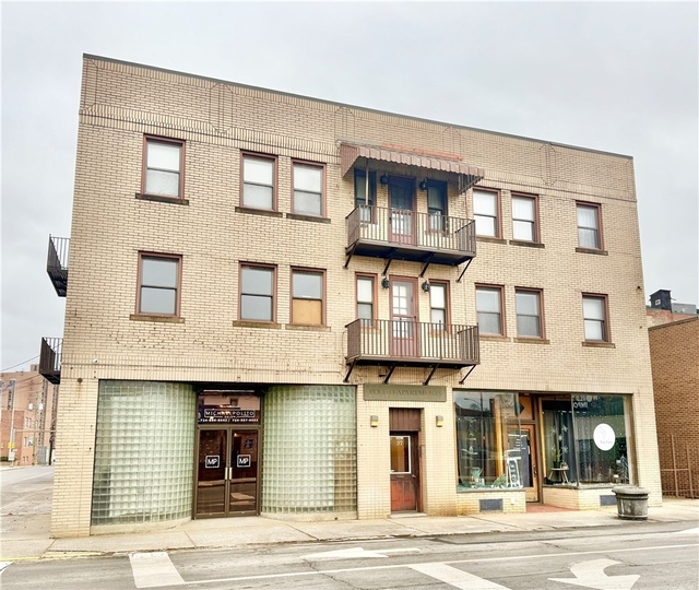 35 S Beeson Blvd - Photo 1