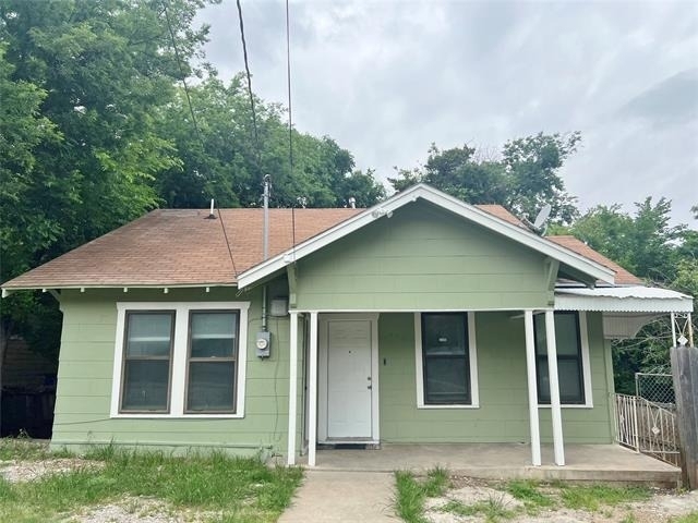 607 Woodbine Avenue - Photo 1