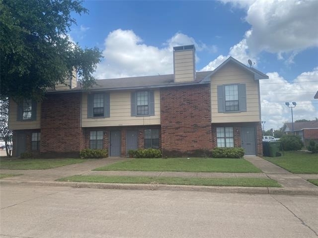 2826 Wimbledon Court - Photo 1