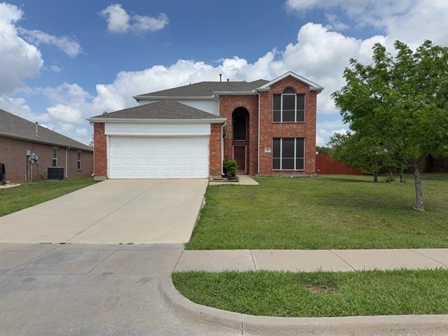 2805 Crater Lake Lane - Photo 1