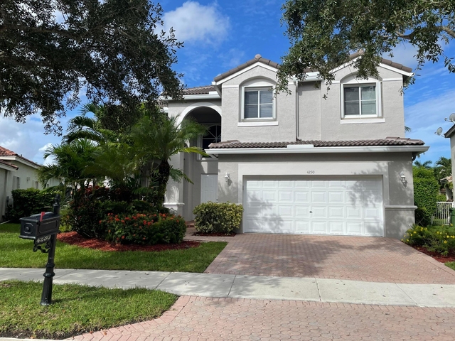 4230 Palmetto Trail - Photo 1