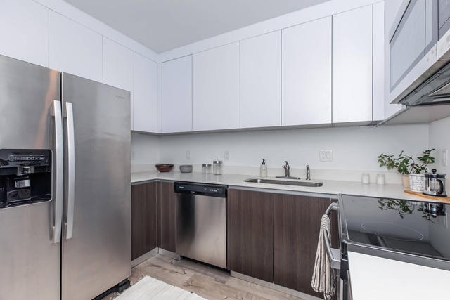 39 Nw 7th Avenue - Photo 1