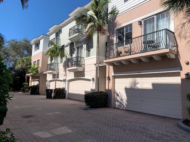3803 Nw 5th Terrace - Photo 1