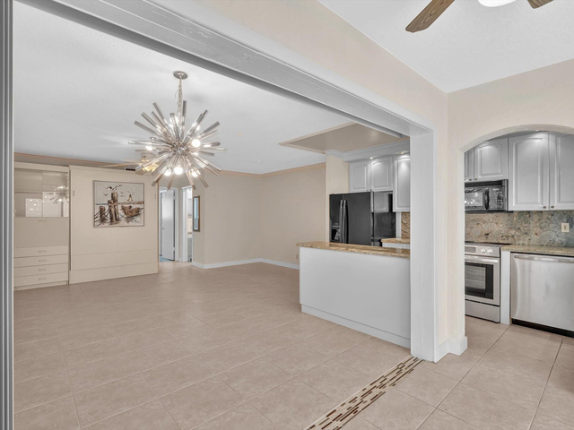 2000 Diana Drive - Photo 1