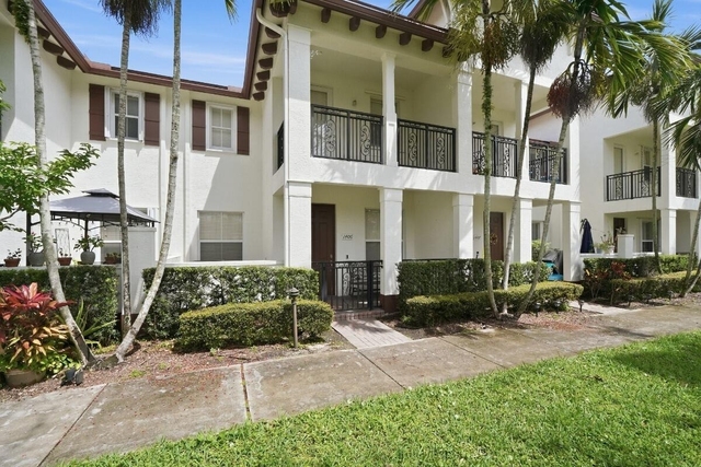 4501 Mimosa Terrace - Photo 1