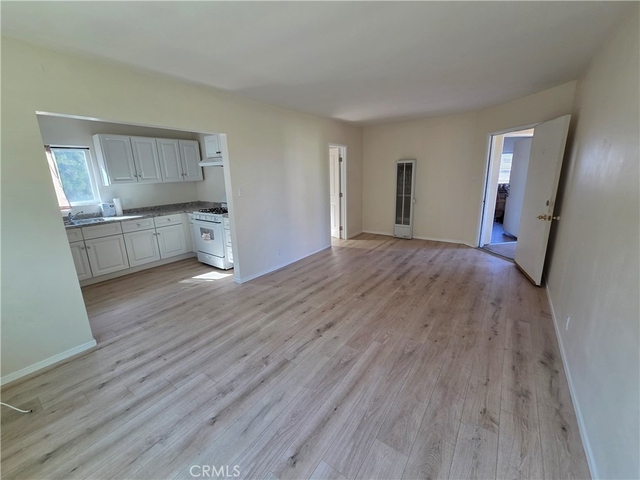 24425 Hawthorne Boulevard - Photo 1