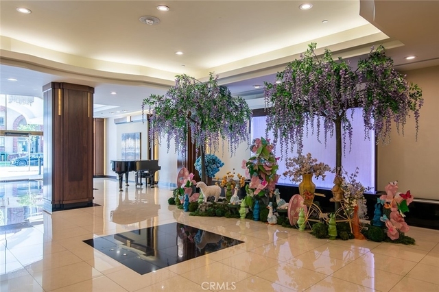345 Pioneer - Photo 1
