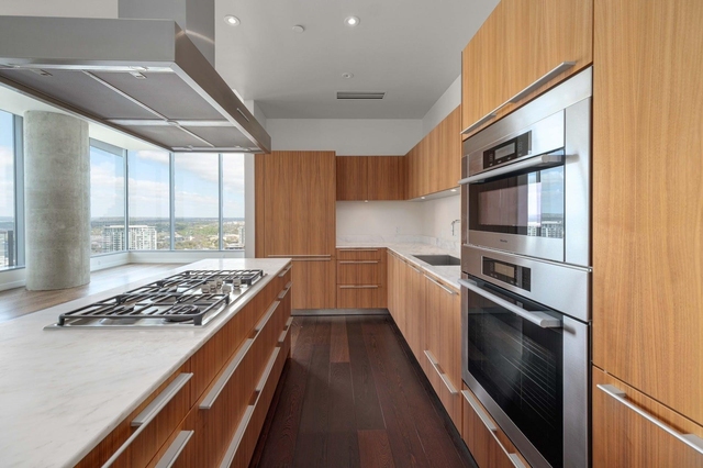 210 Lavaca St - Photo 1