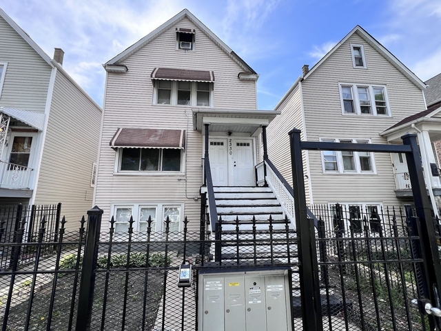 2330 N Lockwood Avenue - Photo 1