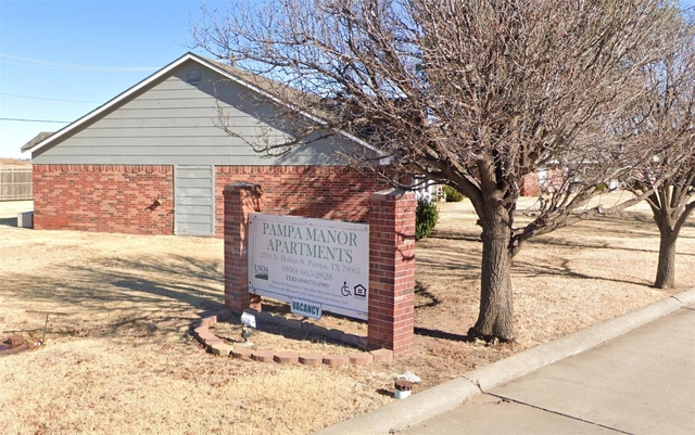 2700 N Hobart Street - Photo 1