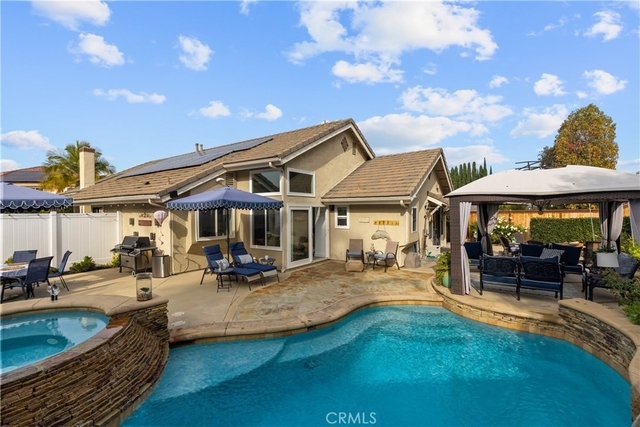 25662 Cresta Loma - Photo 1
