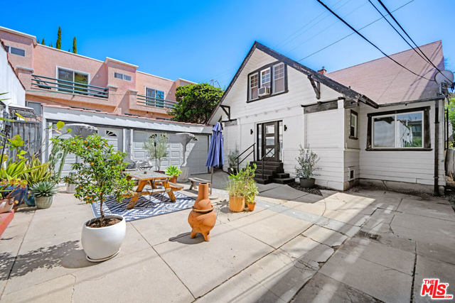 1246 N Formosa Avenue - Photo 1