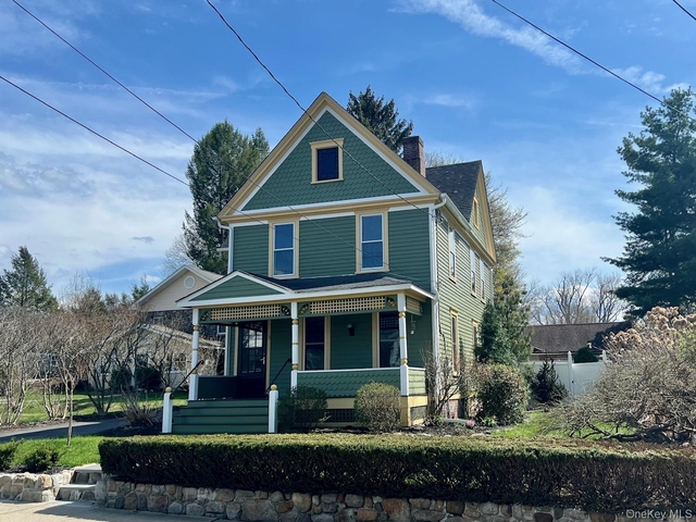 8 Alden Place - Photo 1