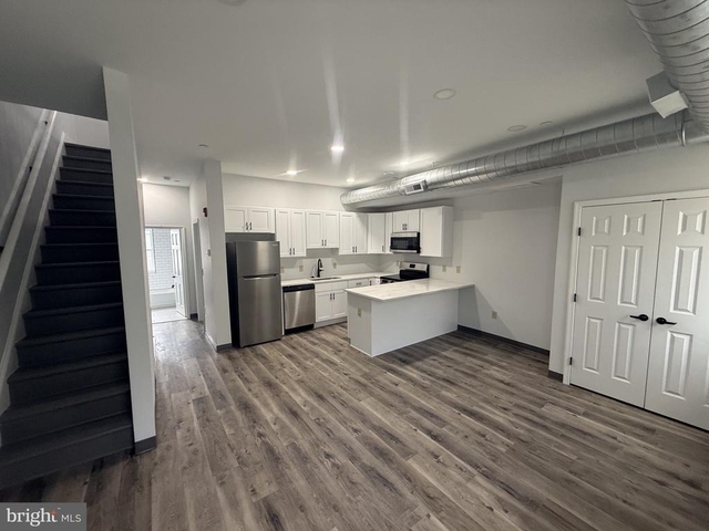 2513 Frankford Avenue - Photo 1