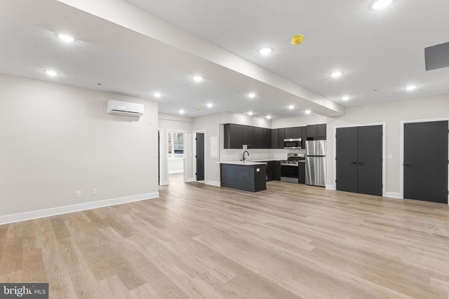 1903 Jackson Street - Photo 1