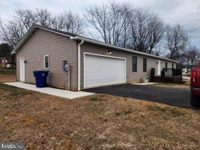 235 Hickory Drive - Photo 1