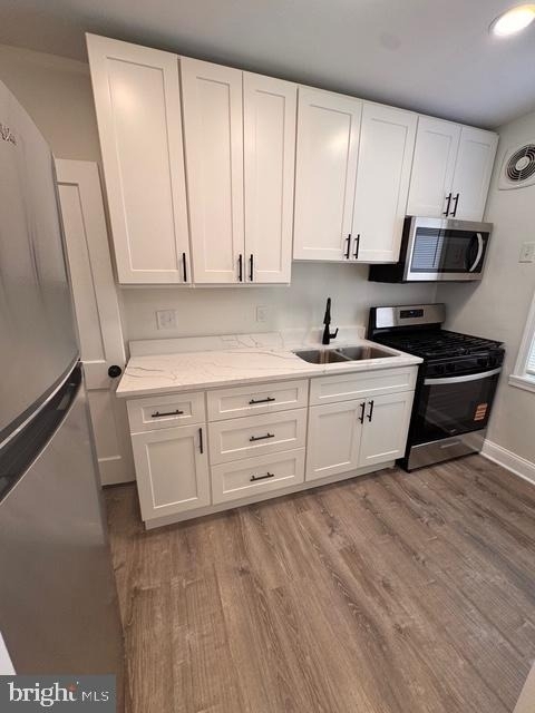 1090 Cameron Road - Photo 1