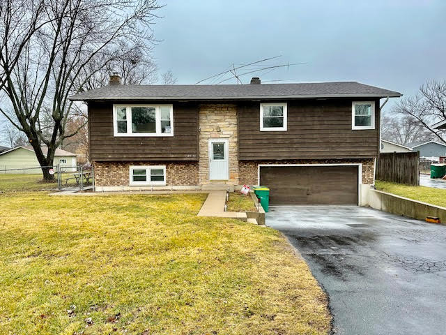 25640 W Glade Drive - Photo 1