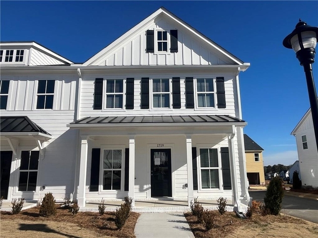 1719 Prospect Way - Photo 1