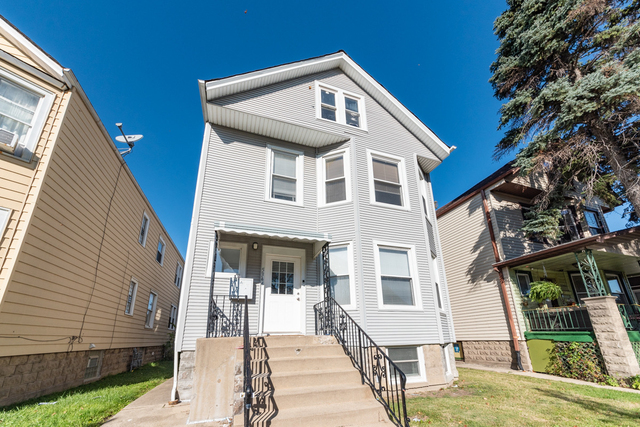 5344 W Eddy Street - Photo 1