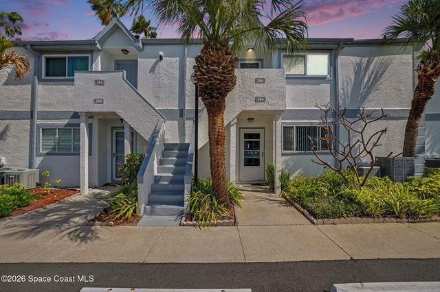 306 Beach Park Lane - Photo 1