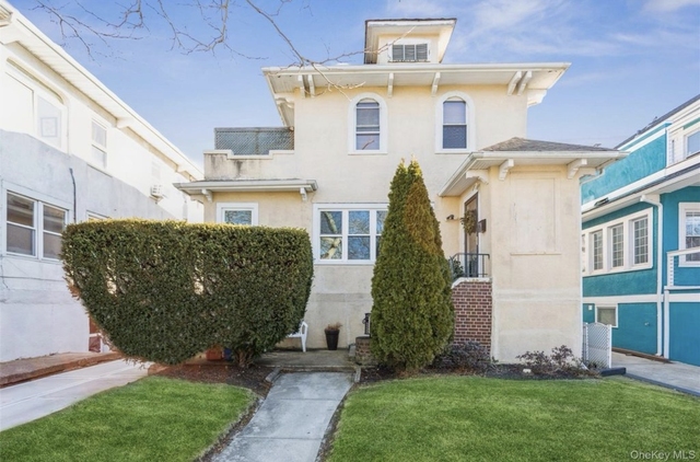 470 Lafayette Blvd Long Beach - Photo 1