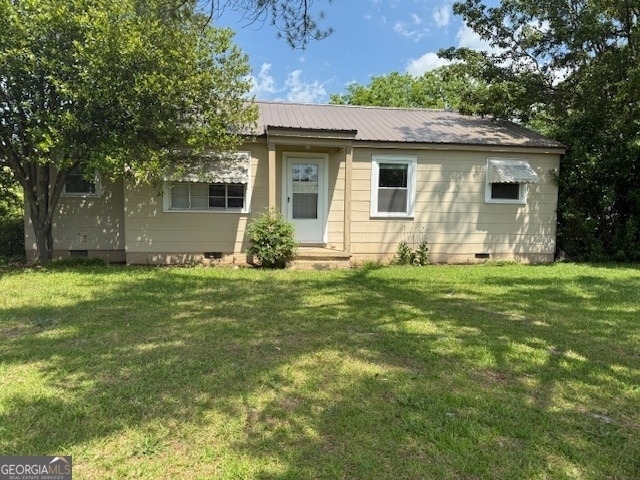 135 Fairview Avenue - Photo 1