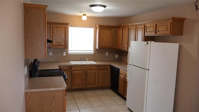 847 Rambling Oaks - Photo 1