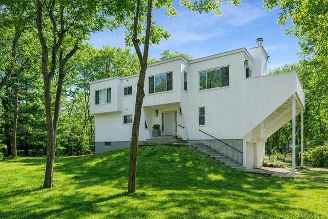 14 Old Trail Road - Photo 1