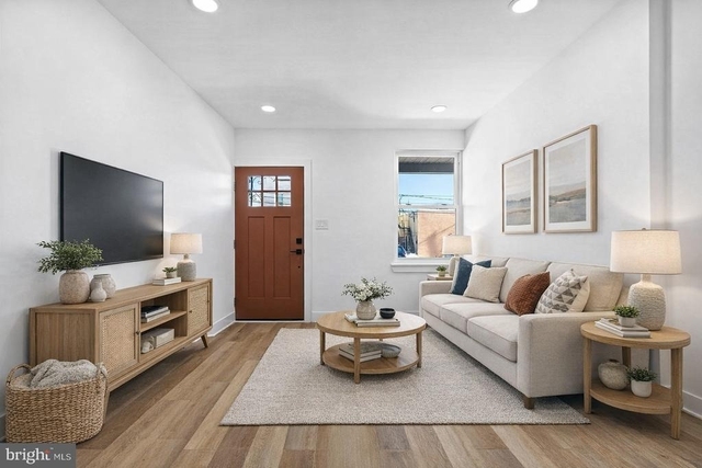 1502 S 52nd Street - Photo 1