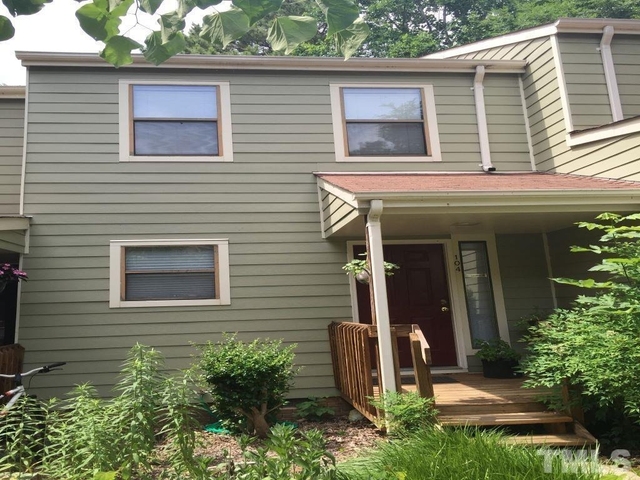 104 Cedarwood Lane - Photo 1