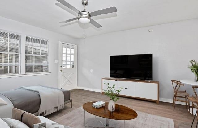 6811 Great Northern Blvd - Photo 1