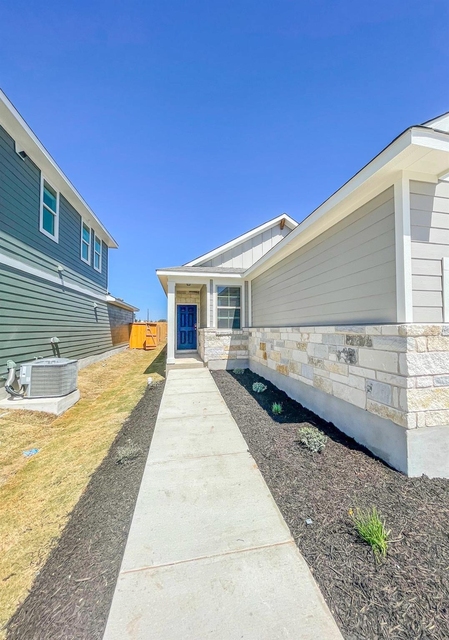 465 Unforgiven Ln - Photo 1