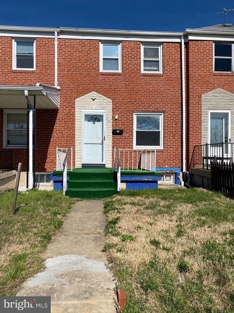 2167 Graythorn Road - Photo 1