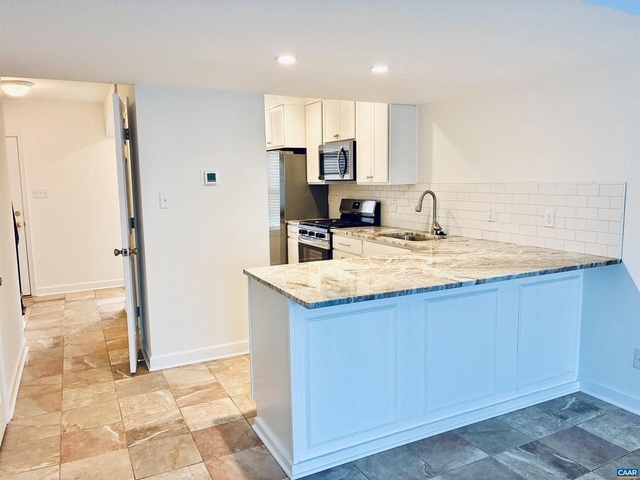 210 Saponi Ln - Photo 1
