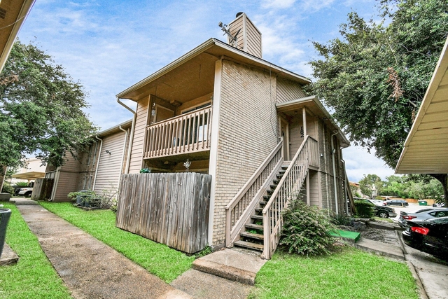 1505 Ward Road - Photo 1