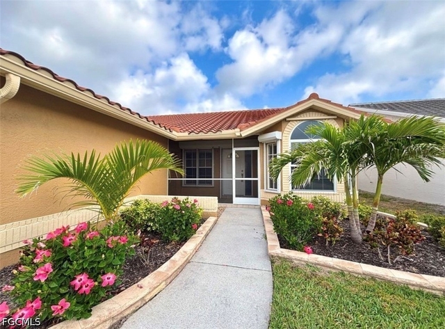 12396 Kelly Sands Way - Photo 1